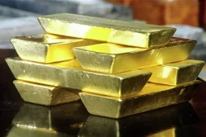 سقوط طلا به کف یک‌هفته‌ای در پی تقویت دلار