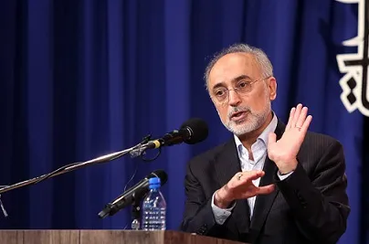 صالحی: آینده روشنی در انتظار کشور است