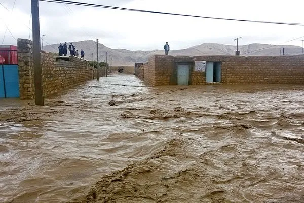 بسیج دستگاه‌ها در بازسازی مناطق سیل زده مازندران