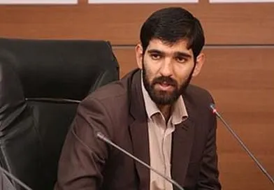 یک عضو سپاه: در بعضی کوچه ها صندلی و اتو به سمت ما پرت می کنند