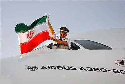 اخراج خلبان ایرانی تکذیب شد!