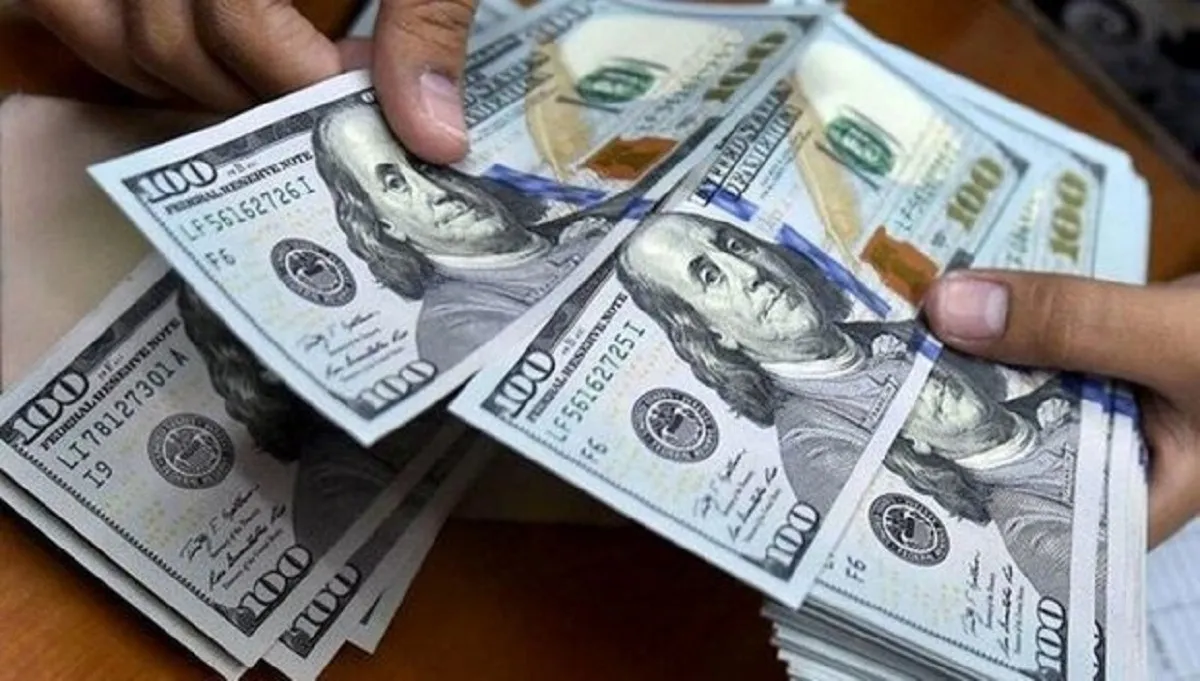 اوج‌گیری دلار و ویرانی خالی‌فروشان
