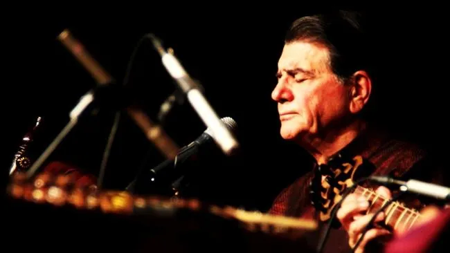 Shajarian voice of generations in Persian traditional singing
