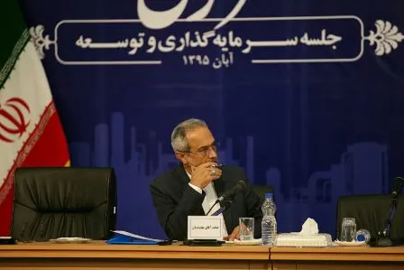 نهاوندیان: کشور در مسیر اقتصاد مقاومتی حرکت می‌کند
