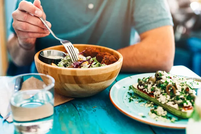این غذاها افسرده تان می کند