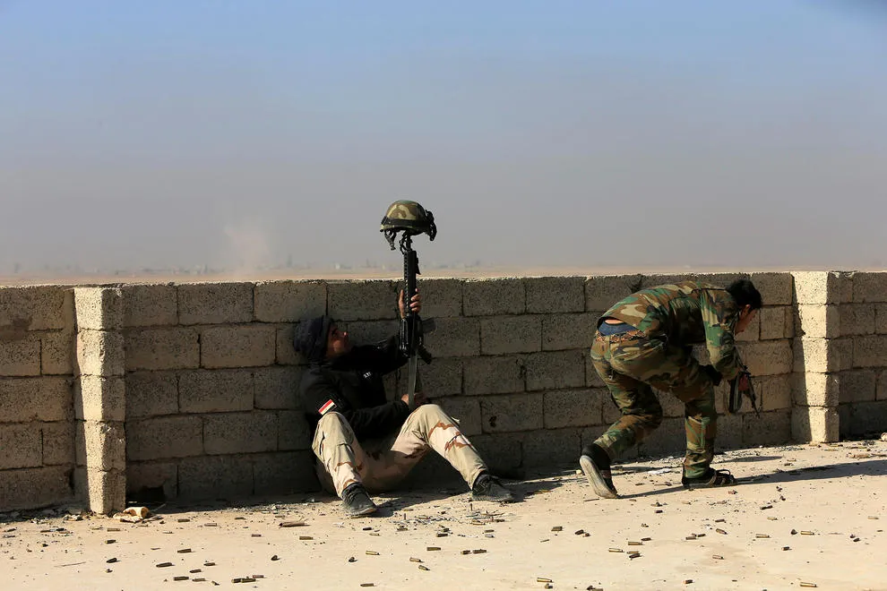 تله برای تک تیرانداز داعشی +عکس