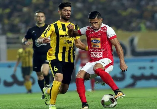 بازیکن پرسپولیس پیشنهاد ریزه اسپور ترکیه را رد کرد