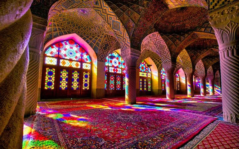 هزینه ۴ شب سفر رفت و برگشت هوایی به شیراز چقدر است؟ + جدول