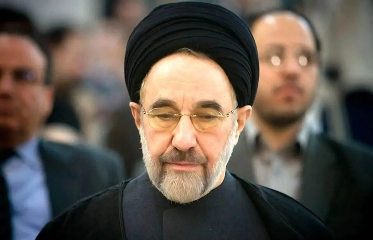 تصویر دیده‌نشده از سیدمحمد خاتمی در کنار مادرش + عکس