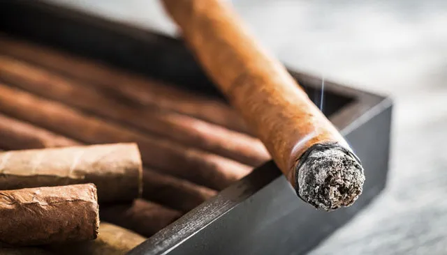 چرا تعداد دختران سیگاری رو به افزایش است؟