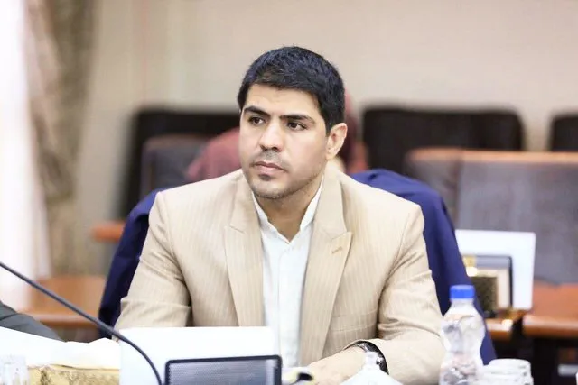 مراقب باشید ، «اُمیکرون» بسیار نزدیک است