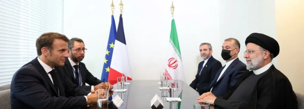 Iranian, French Presidents Meet in New York