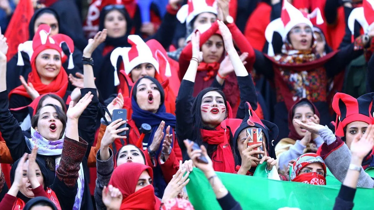 درهای آزادی 18مهر به روی زنان باز خواهد شد