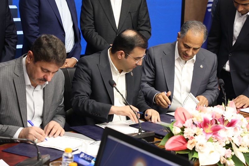 گام بلند بانک تجارت در حمایت از کار و تولید با مشارکت در «طرح ملی همگام» و معرفی محصول «ستام تامین» گام بلند بانک تجارت در حمایت از کار و تولید با مشارکت در «طرح ملی همگام» و معرفی محصول «ستام تامین»