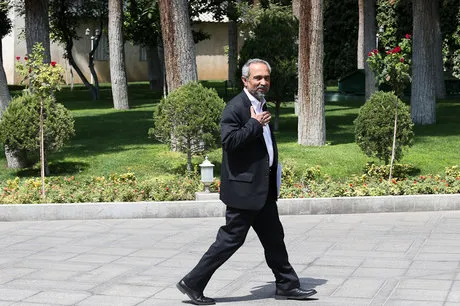 کناره‌گیری نهاوندیان از ریاست اتاق ایران