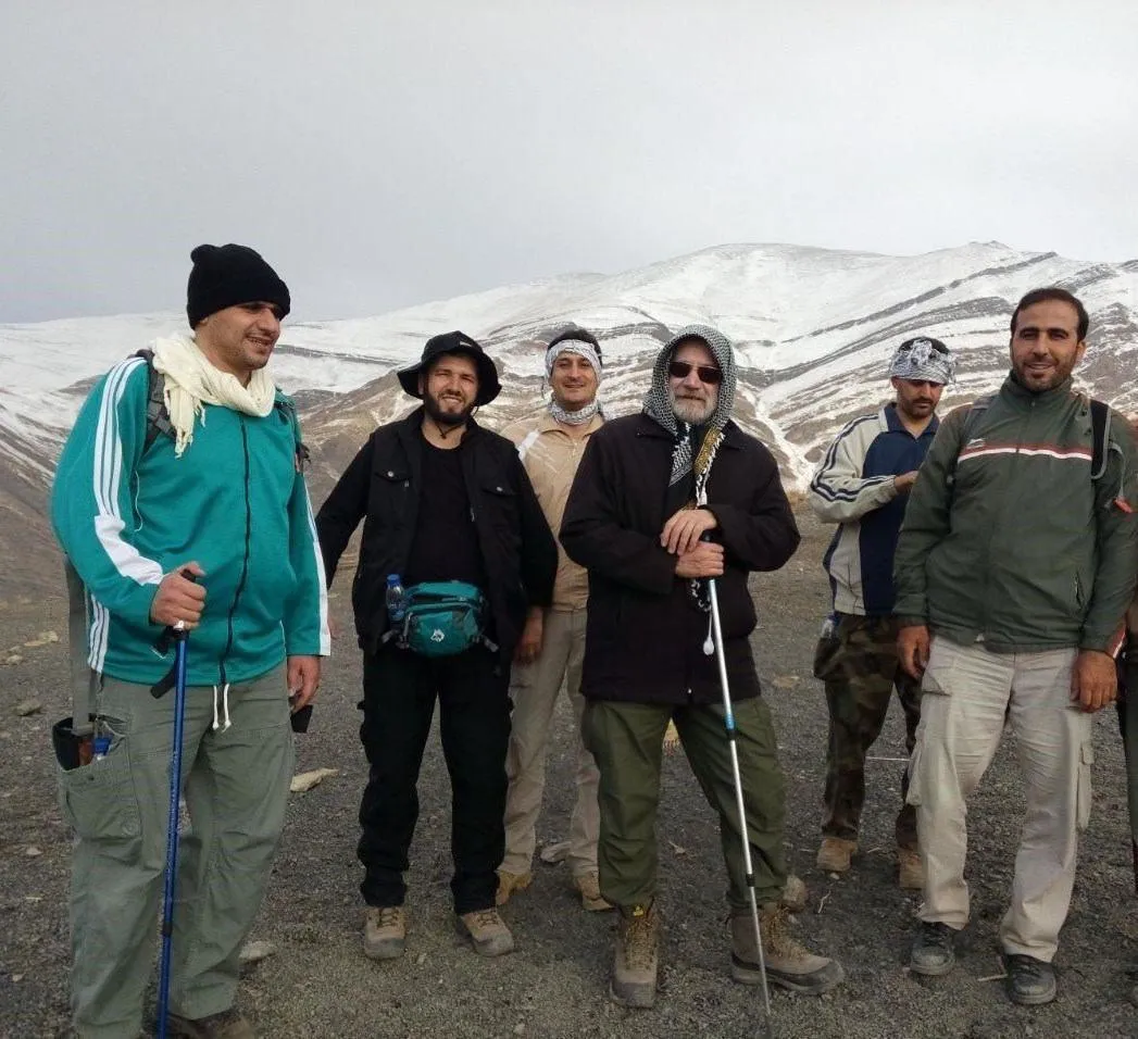 کوه‌پیمایی رئیس مجلس +عکس