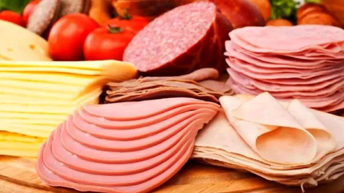 طرز تهیه کالباس خانگی مرغ / طعم متفاوت و کم نظیر + فیلم