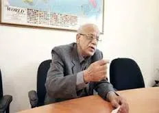 حاتمی‌یزد: برخورد کارآگاهی با بانک‌ها مناسب نیست