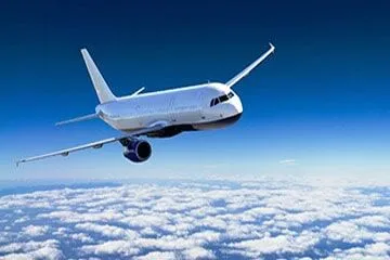 ترکیدن لاستیک یک هواپیمای آمریکایی هنگام برخاستن
