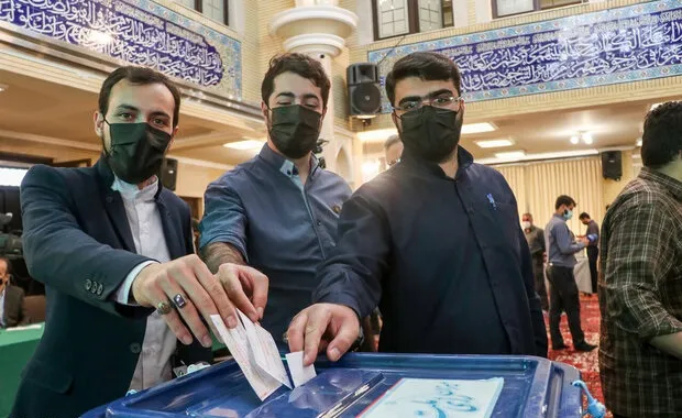انتخابات تا ساعت۲۱ تمدید شد