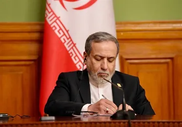 Iran’s FM Slams US Violations of MoU