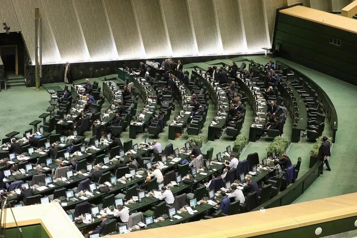 فشار رادیکالها برای خروج از NPT | دکترین هستهای ایران تغییر میکند؟ فشار رادیکالها برای خروج از NPT | دکترین هستهای ایران تغییر میکند؟