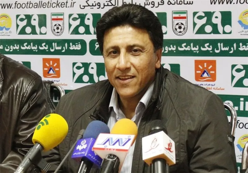 صمد مرفاوی در نشست خبری شرکت نکرد