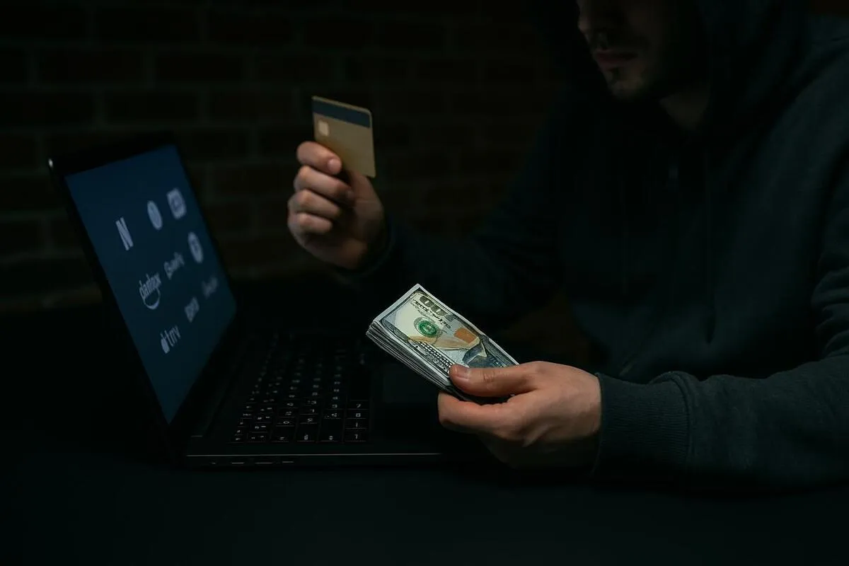 بازار زیرزمینی سرویس‌های دیجیتال در ایران/ قاچاق قانونی به سبک اشتراک فروشی