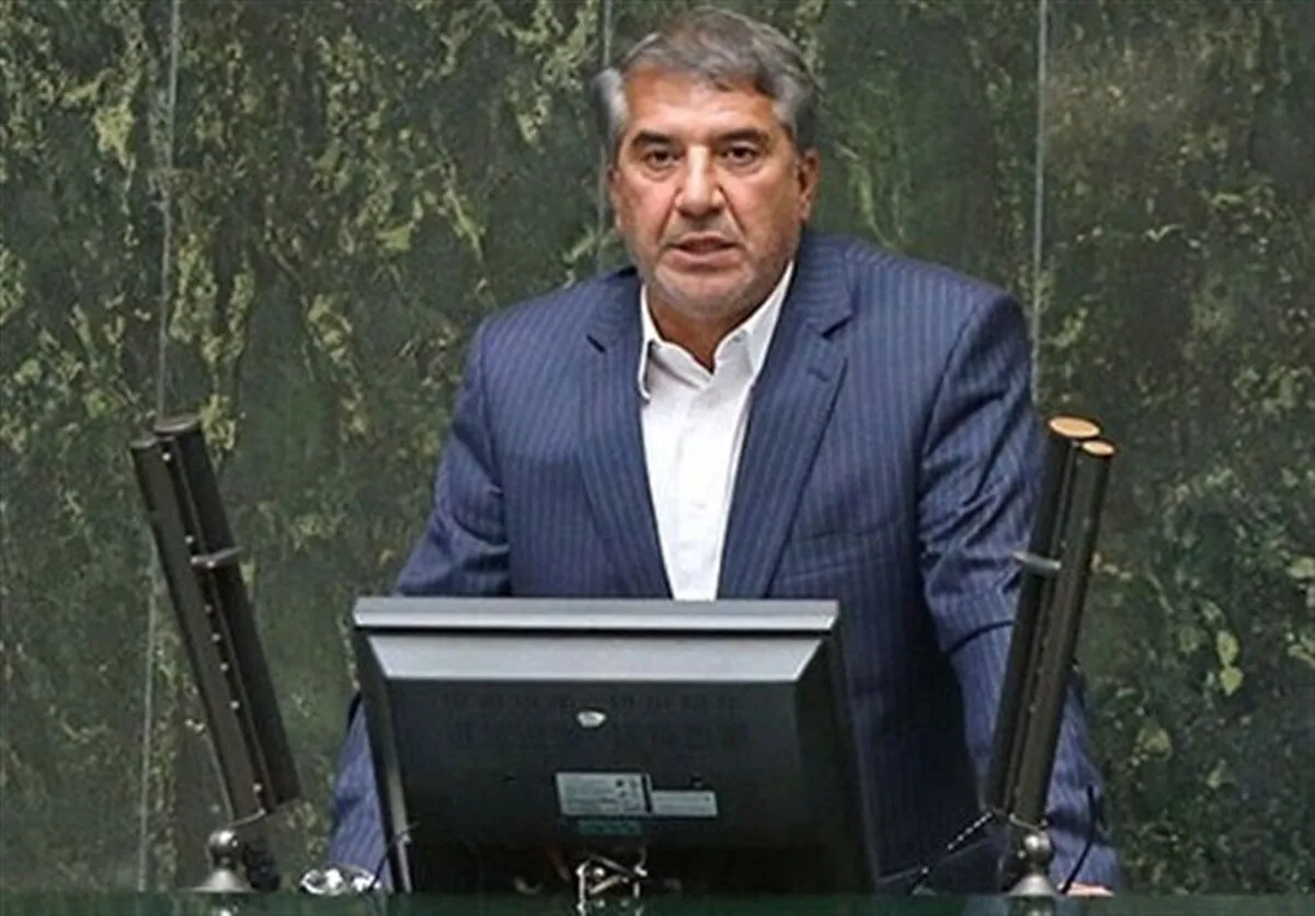 علت تغییر مدیریت اخیر در یکی از بانک‌های مهم کشور / سیاست‌گذاری‌ها متناسب با واقعیت‌های شرایط جنگی باشد