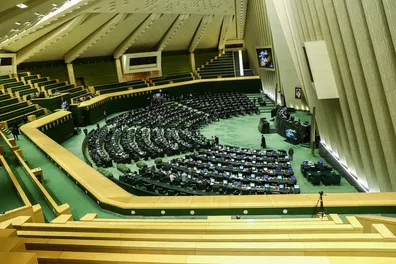 خودروسازان-زیر-تیغ-مجلس-چه-کسی-مقصر-گرانی-خودرو-است
