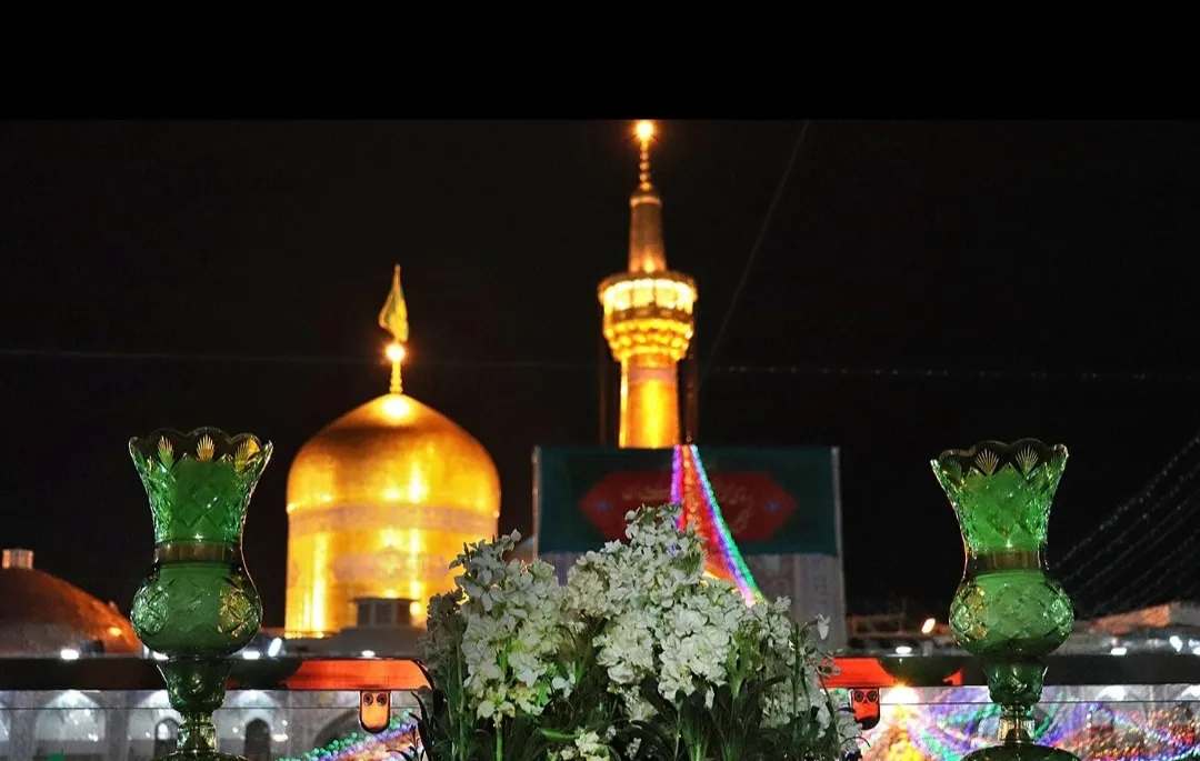 تصاویر دیدنی بارش تگرگ در حرم مطهر رضوی + فیلم