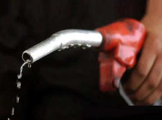 مصرف گازوئیل کشور از مرز ٥٢٠ میلیون لیتر گذشت