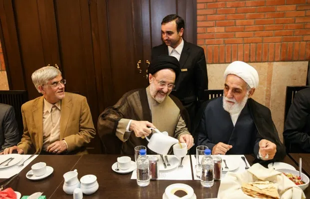 چه‌کسانی مهمان مراسم افطاری عارف بودند؟