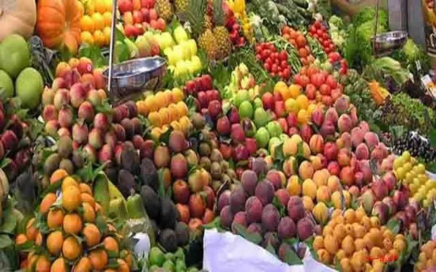 کاهش ۱۵ درصدی قیمت انواع میوه در بازار