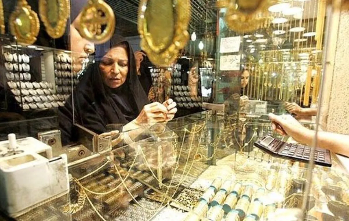 پیش‌بینی قیمت طلا فردا سه‌شنبه ۲۸ بهمن ۱۴۰۴ / بازار در انتظار نتایج مذاکرات؛ طلا بخریم یا بفروشیم؟