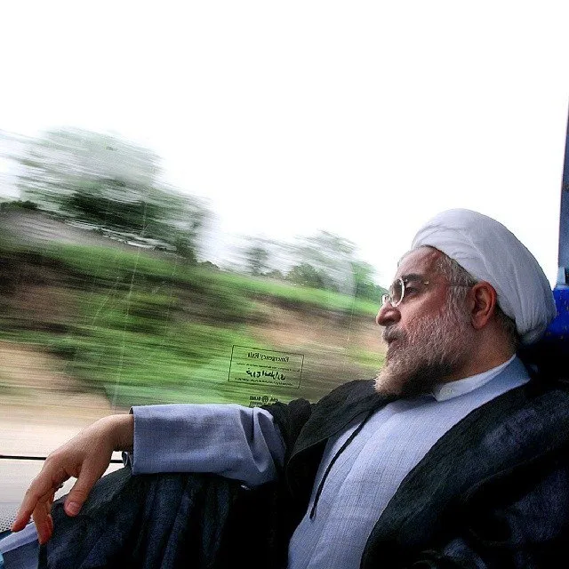 دو عکس متفاوت از روحانی