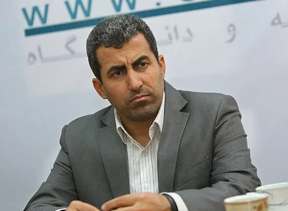 رییس کمیسیون اقتصادی مجلس: نرخ ارز زودتر یکسان سازی شود
