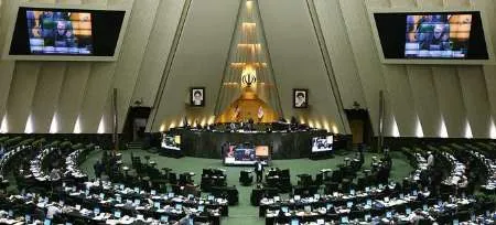 دولت مکلف به واریز پول حاصل از قانون هدفمندی به خزانه شد
