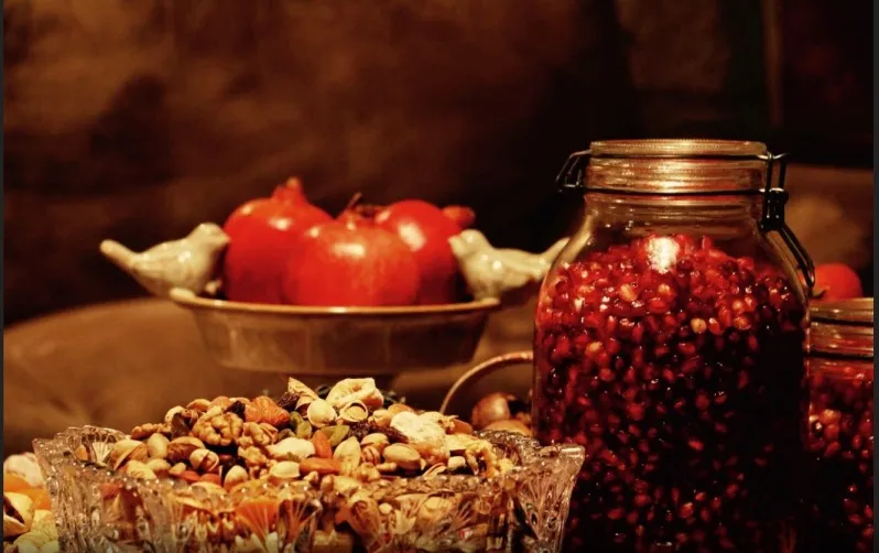 سفره یلدای امسال چقدر از پارسال گران‌تر شده؟