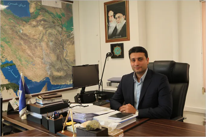 بررسی فرصت‎ها و تهدیدهای خصوصی سازی ایمیدرو