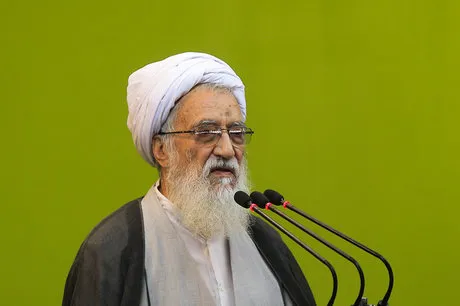 موحدی کرمانی: فضای مجازی را نبندید، جلوی ضررهایش را بگیرید